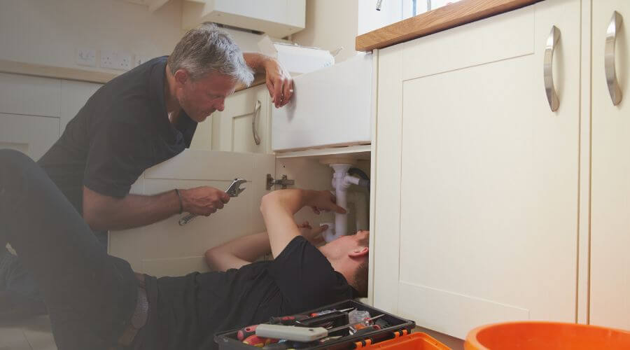 Expert burst pipe repair services in Kremlin, MT